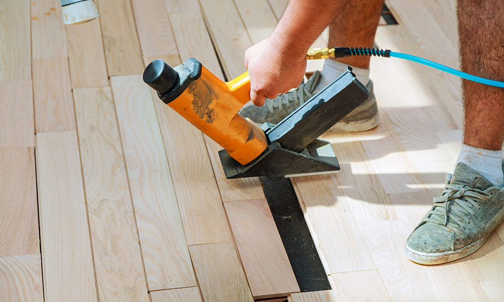 How to Remove Hardwood Flooring: A Step-by-Step Guide